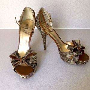 Guess snakeskin print platform heels
